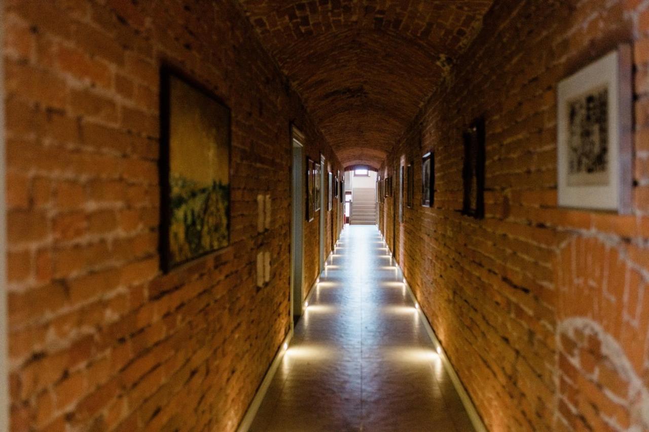 Folwark Wielka Wies - Palac Pod Debem Glowczyce Exterior foto